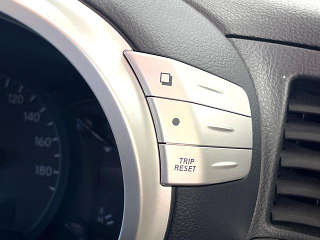 エルグランド 250ハイウェイスターアーバンクロム 両側電動ドア 全周囲カメラ 禁煙車 ハーフレザーシート コーナーセンサー スマートキー HIDヘッド ビルトインETC 純正18インチアルミ オートライト デュアルエアコン CD DVD再生 地デジ(28枚目)