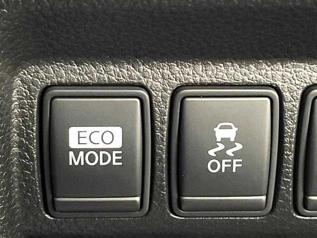 エルグランド 250ハイウェイスターアーバンクロム 両側電動ドア 全周囲カメラ 禁煙車 ハーフレザーシート コーナーセンサー スマートキー HIDヘッド ビルトインETC 純正18インチアルミ オートライト デュアルエアコン CD DVD再生 地デジ(32枚目)