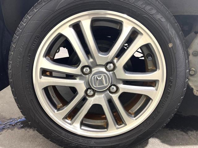 Ｎ－ＢＯＸカスタム Ｇ・ＬパッケージＳＳパッケージ　両側電動ドア　純正ＨＤＤナビ　バックカメラ　衝突被害軽減システム　禁煙車　スマートキー　ＨＩＤヘッド　ＥＴＣ　純正１４インチアルミ　オートエアコン　Ｂｌｕｅｔｏｏｔｈ　ＣＤ　ＤＶＤ再生　フルセグ（37枚目）