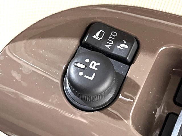 ムーヴキャンバス Ｇメイクアップ　ＳＡＩＩ　両側電動ドア　純正ＨＤＤナビ　全周囲カメラ　衝突被害軽減システム　禁煙車　スマートキー　ＬＥＤヘッド　オートライト　オートエアコン　Ｂｌｕｅｔｏｏｔｈ　フルセグ　ＬＥＤフォグ（27枚目）