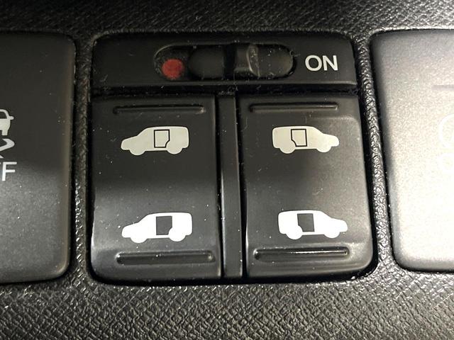 ステップワゴンスパーダ Ｚ　両側電動ドア　純正ＳＤナビ　バックカメラ　禁煙車　スマートキー　ＨＩＤヘッド　ビルトインＥＴＣ　クルコン　純正１６インチアルミ　オートライト　オートエアコン　Ｂｌｕｅｔｏｏｔｈ　ＣＤ　ＤＶＤ再生（5枚目）