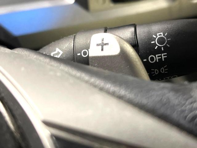 ステップワゴンスパーダ Ｚ　両側電動ドア　純正ＳＤナビ　バックカメラ　禁煙車　スマートキー　ＨＩＤヘッド　ビルトインＥＴＣ　クルコン　純正１６インチアルミ　オートライト　オートエアコン　Ｂｌｕｅｔｏｏｔｈ　ＣＤ　ＤＶＤ再生（8枚目）