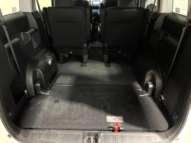 ステップワゴンスパーダ Ｚ　両側電動ドア　純正ＳＤナビ　バックカメラ　禁煙車　スマートキー　ＨＩＤヘッド　ビルトインＥＴＣ　クルコン　純正１６インチアルミ　オートライト　オートエアコン　Ｂｌｕｅｔｏｏｔｈ　ＣＤ　ＤＶＤ再生（13枚目）