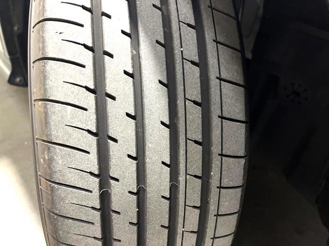 ヴェゼル ハイブリッドＲＳ・ホンダセンシング　バックカメラ　禁煙車　衝突被害軽減システム　ハーフレザーシート　スマートキー　ＬＥＤヘッド　ビルトインＥＴＣ　純正１８インチアルミ　オートライト　デュアルエアコン　Ｂｌｕｅｔｏｏｔｈ　ＣＤ　ＤＶＤ再生（25枚目）