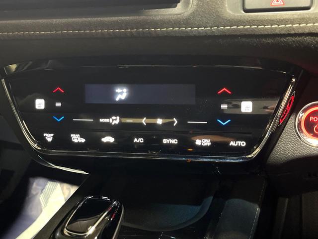 ヴェゼル ハイブリッドＲＳ・ホンダセンシング　バックカメラ　禁煙車　衝突被害軽減システム　ハーフレザーシート　スマートキー　ＬＥＤヘッド　ビルトインＥＴＣ　純正１８インチアルミ　オートライト　デュアルエアコン　Ｂｌｕｅｔｏｏｔｈ　ＣＤ　ＤＶＤ再生（37枚目）