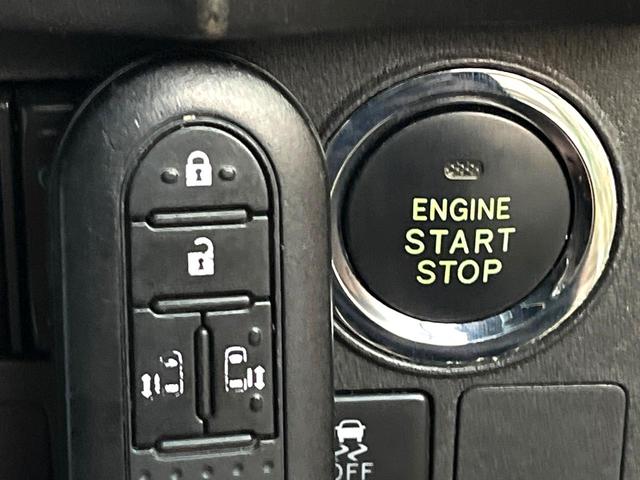 ピクシスメガ L SAIII 両側電動ドア 衝突被害軽減システム 禁煙車 ドラレコ スマートキー LEDヘッド ビルトインETC 純正14インチアルミ オートライト オートエアコン CD LEDフォグ(7枚目)