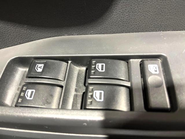 ピクシスメガ L SAIII 両側電動ドア 衝突被害軽減システム 禁煙車 ドラレコ スマートキー LEDヘッド ビルトインETC 純正14インチアルミ オートライト オートエアコン CD LEDフォグ(35枚目)