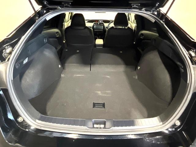 プリウス Sツーリングセレクション HDDナビ バックカメラ 衝突被害軽減システム レーダークルーズ 禁煙車 レザー調シート ドラレコ コーナーセンサー スマートキー LEDヘッド ETC 純正17インチアルミ オートハイビーム(13枚目)