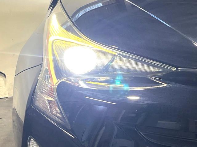 プリウス Sツーリングセレクション HDDナビ バックカメラ 衝突被害軽減システム レーダークルーズ 禁煙車 レザー調シート ドラレコ コーナーセンサー スマートキー LEDヘッド ETC 純正17インチアルミ オートハイビーム(34枚目)