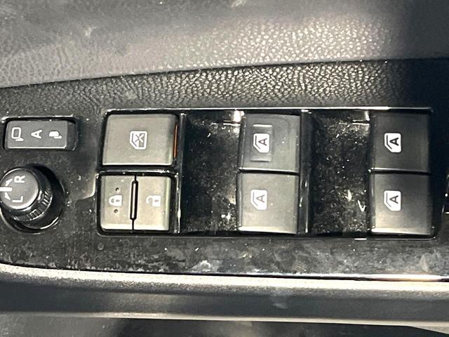 プリウス Sツーリングセレクション HDDナビ バックカメラ 衝突被害軽減システム レーダークルーズ 禁煙車 レザー調シート ドラレコ コーナーセンサー スマートキー LEDヘッド ETC 純正17インチアルミ オートハイビーム(38枚目)