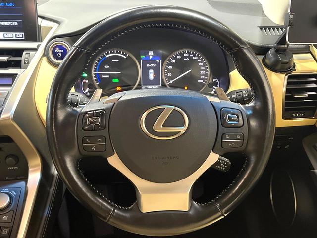 ＮＸ ＮＸ３００ｈ　バージョンＬ　サンルーフ　バックカメラ　衝突被害軽減システム　レーダークルーズ　禁煙車　電動リアゲート　レザーシート　前席シートエアコン　コーナーセンサー　スマートキー　ＬＥＤヘッド　ビルトインＥＴＣ（13枚目）