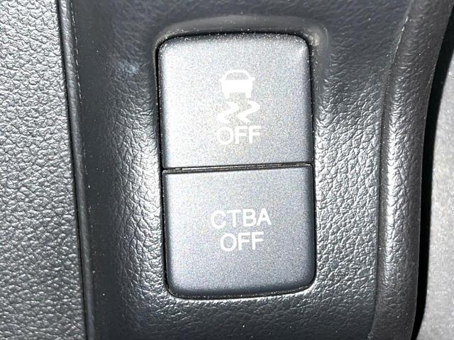 N-BOX G SSパッケージ 両側電動ドア バックカメラ 衝突被害軽減システム 禁煙車 スマートキー HIDヘッド ナビ連動ETC オートライト オートエアコン Bluetooth CD DVD再生 フルセグ(39枚目)