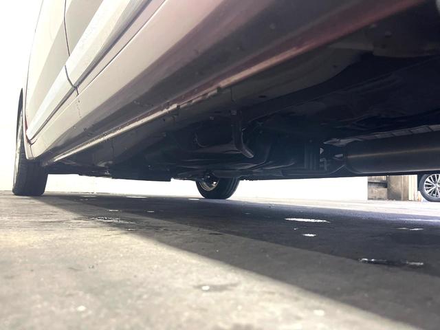 Ｎ－ＯＮＥ プレミアム　ＳＳパッケージ　純正ＳＤナビ　バックカメラ　衝突被害軽減システム　禁煙車　スマートキー　ＨＩＤヘッド　ＥＴＣ　純正１４インチアルミ　オートライト　オートエアコン　Ｂｌｕｅｔｏｏｔｈ　ＣＤ　ＤＶＤ再生　地デジ（24枚目）