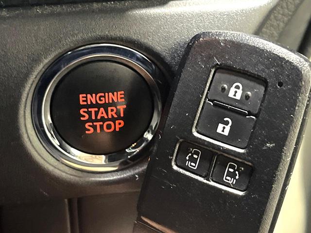 ヴォクシー ＺＳ　煌ＩＩ　両側電動ドア　後席モニター　バックカメラ　衝突被害軽減システム　禁煙車　ドラレコ　コーナーセンサー　ＬＥＤヘッド　ビルトインＥＴＣ　クルコン　純正１６インチアルミ　オートハイビーム　オートライト（32枚目）