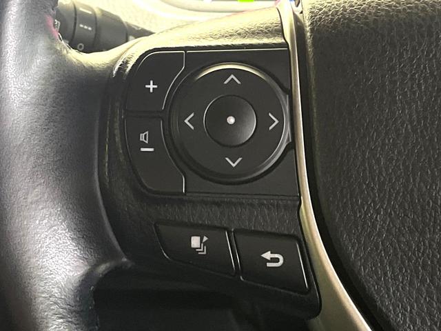 ヴォクシー ＺＳ　煌ＩＩ　両側電動ドア　後席モニター　バックカメラ　衝突被害軽減システム　禁煙車　ドラレコ　コーナーセンサー　ＬＥＤヘッド　ビルトインＥＴＣ　クルコン　純正１６インチアルミ　オートハイビーム　オートライト（36枚目）