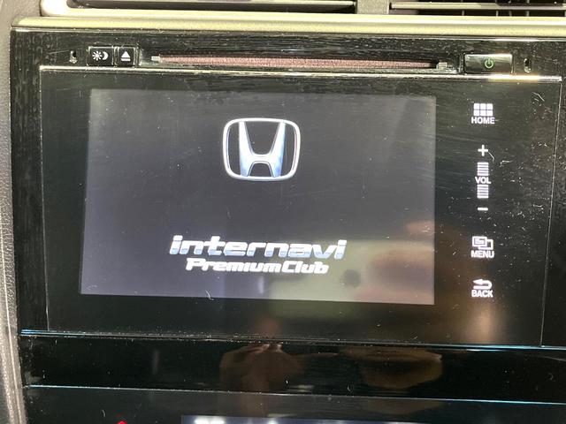 �y���[�J�[�����i�r�z�C���e���A�ɗn�����ރX�^�C���b�V���ȁu��p�݌v�v���[�J�[�i�r�𑕔��􎋔F���⑀�쐫�ȂǊ�{���\�ɂ��D��A���㎿�ȃJ�[���C�t�����y���݂��������܂��B