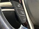 ハイブリッドアブソルート・ホンダセンシンアドバンスＰ　両側電動ドア　後席モニター　全周囲カメラ　衝突被害軽減システム　レーダークルーズ　ハーフレザーシート　パワーシート　スマートキー　ＬＥＤヘッド　ビルトインＥＴＣ　オートライト　デュアルエアコン（30枚目）