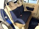 後部座席も気になるようなキズ・汚れやへたり等、大きなダメージはなく、良好な状態です。