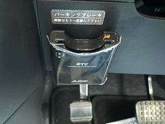 【ＥＴＣ】高速道路の料金所をストレスなく通過！話題のスポットやサービスエリアに多い「スマートIntercooler」利用時は必須のアイテムです。当店でセットアップを実施、ご納車当日からすぐにご利用いただけます！ 4