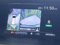 【アラウンドビューモニター】専用のカメラにより、上から見下ろしたような視点で３６０度クルマの周囲を確認することができます☆死角部分も確認しやすく、狭い場所での切り返しや駐車もスムーズに行えます。 6