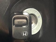 �ڥ����쥹�۾���Υ�줿��꤫��Ǥ�ܥ����Ĥǥɥ��γ������ܾ����Ǥ���ΤǤȤäƤ��������ɥ��θ������˽���Ĥ��뤳�Ȥ⤢��ޤ���� 6