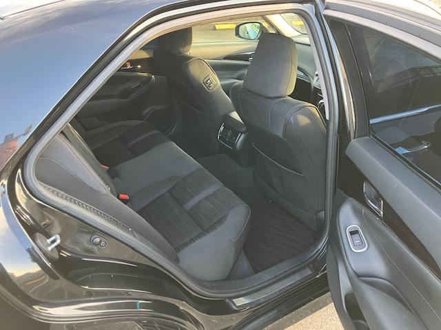 クラウンハイブリッド アスリートＳ　純正ナビ地デジバックカメラスマートキープッシュスタートＥＴＣＬＥＤヘッドライトパワーシートローダウンクルーズコントロール（11枚目）