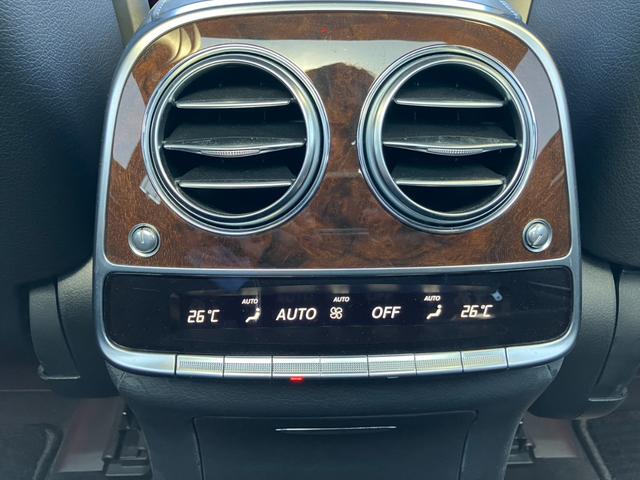 Sクラス S550ロング 純正ナビ 地デジ バックカメラ パノラミックサンルーフ 黒革メモリー付きパワーシート シートAC パーキングセンサー パーキングアシスト レーンアシスト クルコン パドルシフト 純正18インチAW(19枚目)