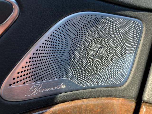 Sクラス S550ロング 純正ナビ 地デジ バックカメラ パノラミックサンルーフ 黒革メモリー付きパワーシート シートAC パーキングセンサー パーキングアシスト レーンアシスト クルコン パドルシフト 純正18インチAW(25枚目)