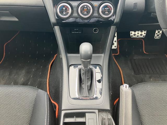 XV 2.0i-L アイサイト 社外ナビ地デジBカメラスマートキーPスタートHIDヘッドライトETCパドルシフトクルーズコントロールアイドリングストップアイサイトパワーシート(16枚目)