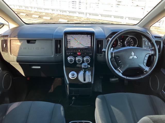 デリカＤ：５ Ｄ　パワーパッケージ　社外ナビ地デジバックカメラ後席フリップダウンモニタースマーｔロキーパドルシフトクルーズコントロール両側パワースライドドア社外ＡＷＥＴＣ（15枚目）