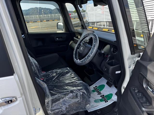 Ｎ－ＢＯＸカスタム ベースグレード　スマートキーＰスタートＥＴＣ純正９インチナビ地デジバックカメラホンダセンシングレーダークルーズＣパーキングセンサー（9枚目）