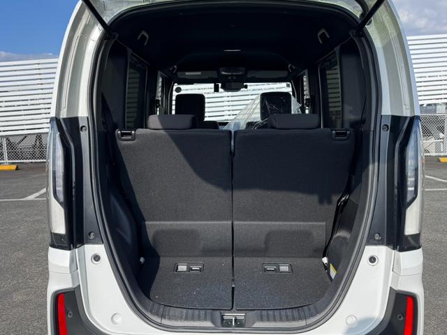 Ｎ－ＢＯＸカスタム ベースグレード　スマートキーＰスタートＥＴＣ純正９インチナビ地デジバックカメラホンダセンシングレーダークルーズＣパーキングセンサー（18枚目）