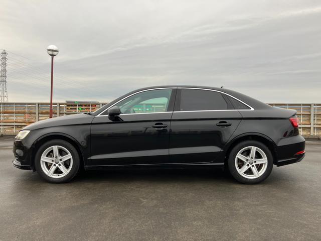 Ａ３セダン １．４ＴＦＳＩ　純正ナビ地デジバックカメラクルーズコントロールアイドリングストップＰセンサースマートキープッシュスタートＥＴＣ（4枚目）