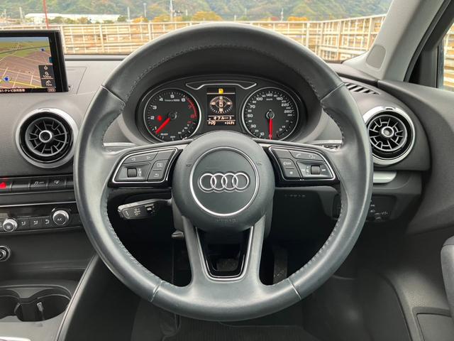 Ａ３セダン １．４ＴＦＳＩ　純正ナビ地デジバックカメラクルーズコントロールアイドリングストップＰセンサースマートキープッシュスタートＥＴＣ（14枚目）