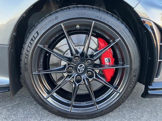 ＧＲヤリス ＲＺ　ハイパフォーマンス　純正ナビ地デジバックカメラＪＢＬサウンドスマートキープッシュスタートＧＲハーフレザーシートＨステアリングＨトヨタセーフティセンスＡＣＣＬＥＤヘッドライトＥＴＣＧＲエアロ（25枚目）