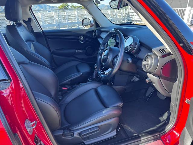 遠方の方も大歓迎です！！陸送や登録も可能です！お客様宅までお届けし、そのままお乗りいただくこともできます！！お気軽にご相談ください。