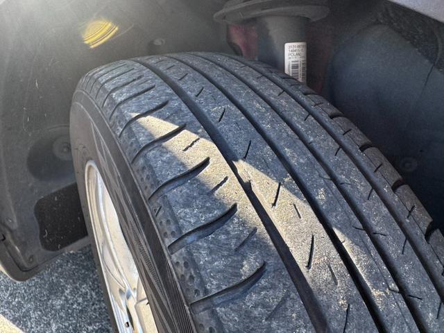 ブル静岡店　静岡市駿河区中村町１２２−１　ＴＥＬ０１２０−２１−５０−２１　ブル焼津店　焼津市八楠１−２８−１　ＴＥＬ０１２０−１５−１５−２７