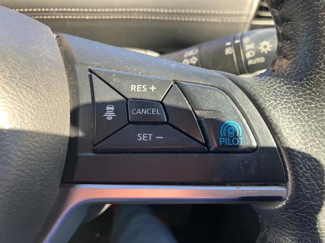 セレナ ハイウェイスター スマートキーパノラミックビューモニター両側パワースライドドアプロパイロットデジタルインナーミラー(14枚目)