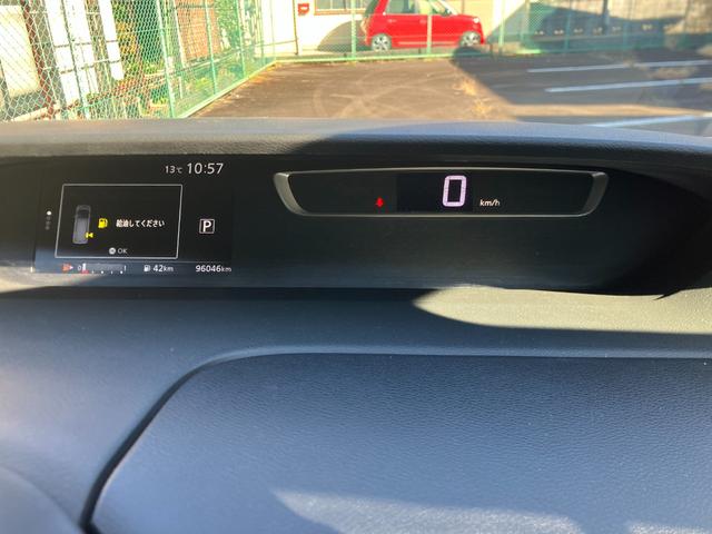 セレナ ハイウェイスター スマートキーパノラミックビューモニター両側パワースライドドアプロパイロットデジタルインナーミラー(15枚目)