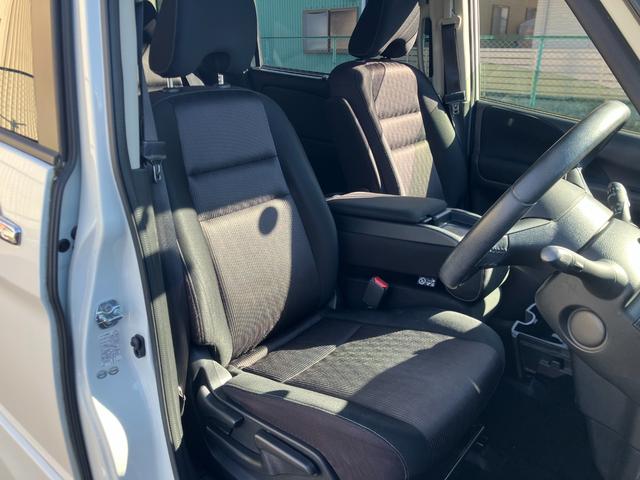 セレナ ハイウェイスター スマートキーパノラミックビューモニター両側パワースライドドアプロパイロットデジタルインナーミラー(21枚目)