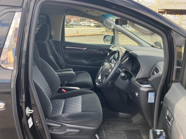 ヴェルファイア ２．５Ｚ　Ａエディション　アルパインナビ　地デジ　バックカメラ　アルパイン後席モニター　両側パワースライドドア　パーキングセンサー　クルーズコントロール　アイドリングストップ　純正１８インチＡＷ（9枚目）