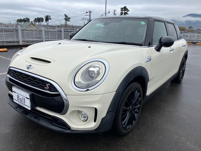 ＭＩＮＩ クーパーＳＤ　クラブマン　純正ナビバックカメラスマートキープッシュスタートインテリジェントセーフティＥＴＣドラレコＬＥＤヘッドライトクルーズコントロール革調シートカバー（4枚目）