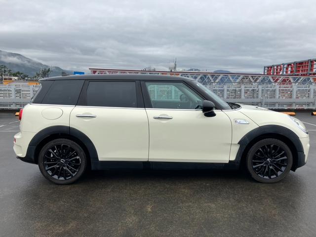 ＭＩＮＩ クーパーＳＤ　クラブマン　純正ナビバックカメラスマートキープッシュスタートインテリジェントセーフティＥＴＣドラレコＬＥＤヘッドライトクルーズコントロール革調シートカバー（6枚目）