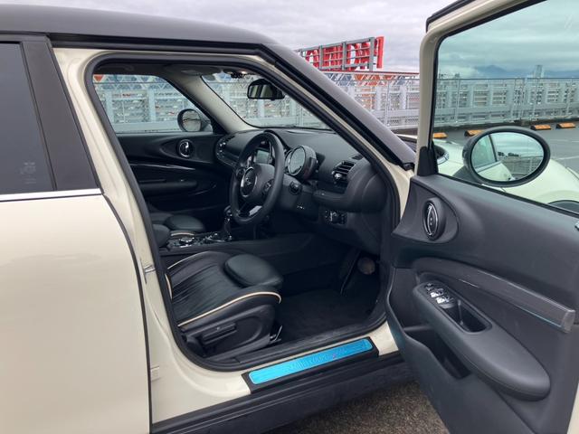 ＭＩＮＩ クーパーＳＤ　クラブマン　純正ナビバックカメラスマートキープッシュスタートインテリジェントセーフティＥＴＣドラレコＬＥＤヘッドライトクルーズコントロール革調シートカバー（10枚目）