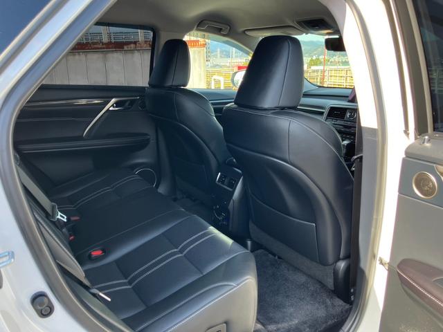 ＲＸ ＲＸ２００ｔ　バージョンＬ　純正ナビ地デジＢカメラ（３６０°）モデリスタエアロ黒革シートパワーシートレクサスセーフティシステムレーダークルーズコントロールシートエアコンステアリングヒーター３眼ヘッドライトＥＴＣ２．０（10枚目）