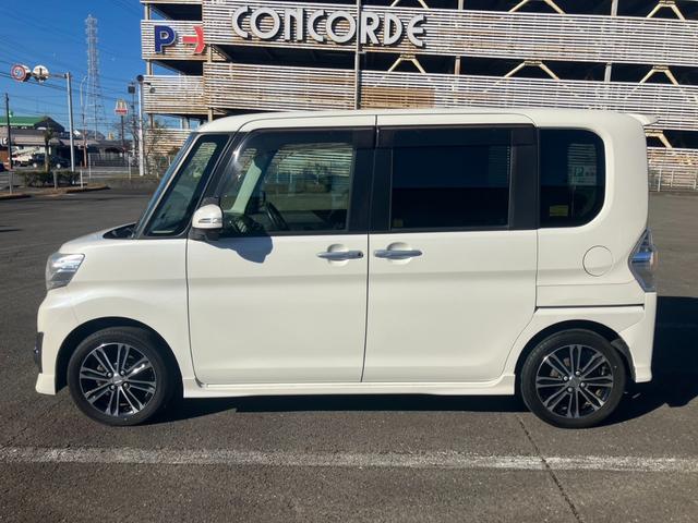 タント カスタムＲＳ　ＳＡ　純正ナビ　地デジ　バックカメラ　両側パワースライドドア　スマートアシスト　純正１５インチＡＷ　ＥＴＣ（4枚目）