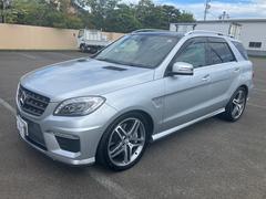 ベンツ 1/18 メルセデスベンツ ML63 AMG SUV 2012 銀 ベンツ 1/18 メルセデスベンツ ML63 AMG SUV 2012 銀 Amazon