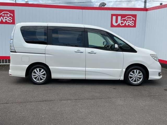 セレナ ２．０　ハイウェイスター　Ｓエディション　衝突被害軽減ブレーキ　キーレスエントリー　スマートキー＆プッシュスタート　オートクルーズ　パワーウィンドウ　ドライブレコーダー　オートエアコン　バックビューモニター　ＡＢＳ　アルミホイール　ナビ＆ＴＶ（28枚目）
