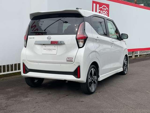 デイズ ハイウェイスター Gターボプロパイロットエディション アルミ エアバック LEDヘッドライト レーダークルーズ インテリジェントキー レーンアシスト キーレス ドライブレコーダー アイドリングストップ エアコン メモリ-ナビ サイドエアバック ABS(3枚目)