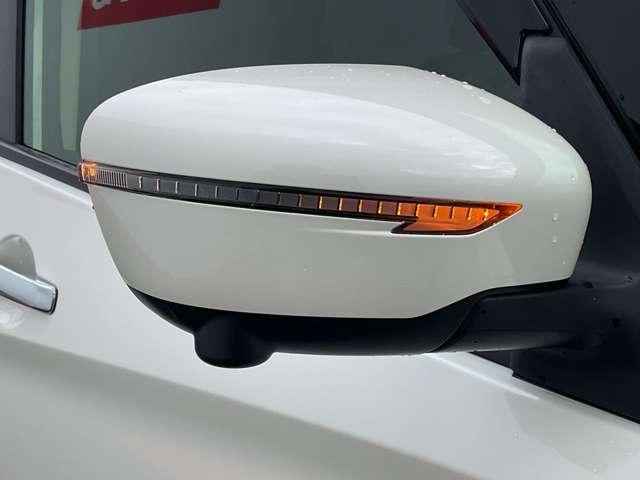 セレナ ライダー 衝突軽減 ワンオーナー ナビTV インテリキー LED エアバッグ キーレス 記録簿 レーンキープ アルミホイール 両側自動ドア ドライブレコーダー メモリーナビ Aストップ パワーウィンドウ(38枚目)